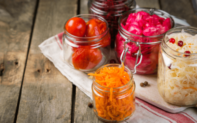 Die Wiederentdeckung fermentierter Lebensmittel: Wie Sauerkraut, Kombucha und Co. deinen Körper unterstützen